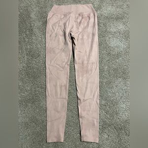 Alphalete- BRAND NEW leggings
